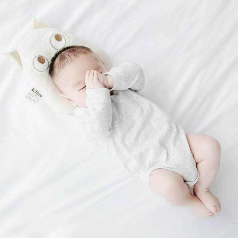 Pillow 01